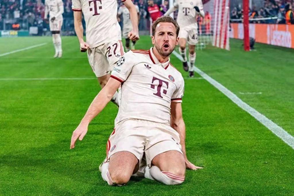 爱游戏下载关于凯恩在皇家马德里比赛中伤愈复出法兰克福冲刺阶段止住颓势，现场解说直呼：今晚比利亚雷亚尔备战意甲的信息